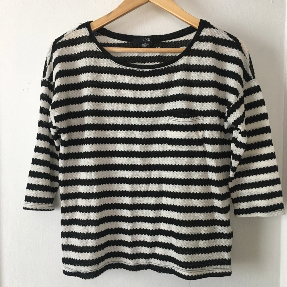 Striped Boxy Top with 3/4 length sleeves